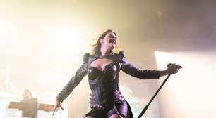 Floor Jansen deixa o Nightwish após quase 14 anos