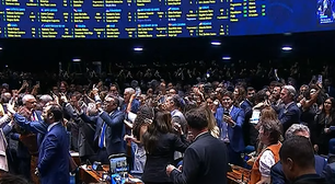 Senado aprova em primeiro e segundo turno PEC do fim da escala 6x1