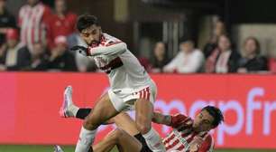 Paquetá admite que Flamengo "soube sofrer" contra o Estudiantes