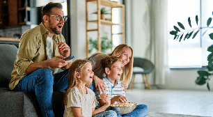 5 filmes leves e emocionantes para assistir em família no fim de semana