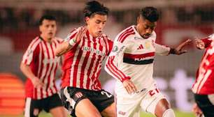 Flamengo segura Estudiantes em La Plata pela semifinal da Libertadores