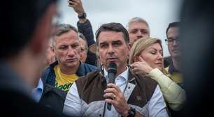 Globo confirma encontro de Flávio com executivos da emissora e trata caso como 'usual'