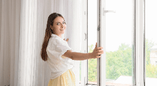 Energia pesada em casa? Conheça 5 sinais de que é hora de realizar uma limpeza para renovação