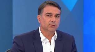 Flávio Bolsonaro abre o jogo e revela o verdadeiro papel do pai em seu governo; veja
