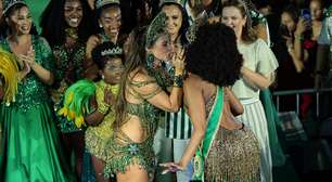 "Preço de um carro popular": veja detalhes do look de Paolla Oliveira na coroação da Imperatriz Leopoldinense