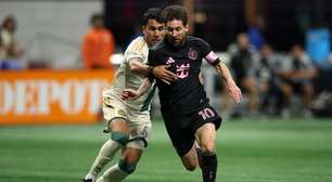 Messi faz dois gols contra o Atlanta United e se aproxima de marca histórica
