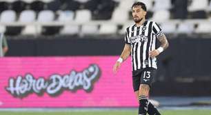 Telles elogia início de Tite no Botafogo: "Estamos evoluindo"