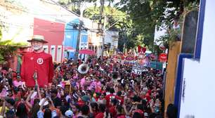 Apoiadores de Lula se reúnem em ato em Olinda; veja fotos