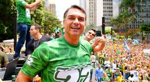 Em ato na Paulista, Flávio Bolsonaro diz que está sendo 'usado por Deus para fazer a sua vontade'
