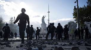 Cidades francesas impõem toque de recolher após protestos violentos