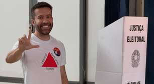 André Janones é internado em SP após debate; saiba seu estado de saúde