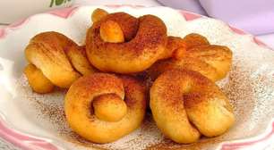 Receita fácil de nozinhos fritos com canela e calda doce