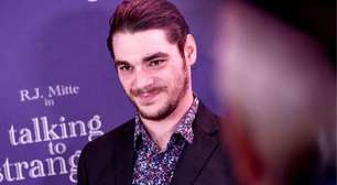 Mãe de RJ Mitte diz que havia 'preocupações' com a saúde mental do ator de 'Breaking Bad'