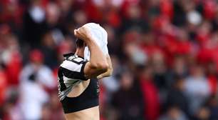 Zagueiro do Santos rebate pergunta após gol sofrido pelo Santos