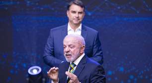 Quatro blocos, espaço definido no estúdio e banco de tempo: confira as regras do debate entre Flávio Bolsonaro e Lula