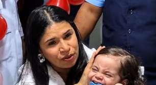 Bebê com cardiopatia recebe alta após quase dois anos internado no RN