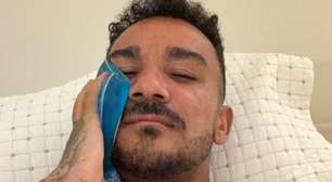 Danilo, do Flamengo, publica foto com pinos de cirurgia no rosto