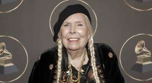 Artistas têm o dever de se posicionar, segundo Joni Mitchell