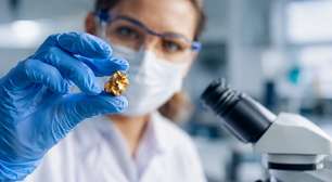 Ouro na medicina: como o metal é usado para tratar doenças