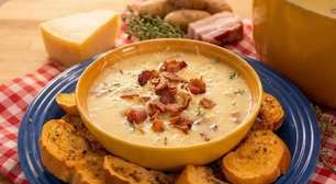 Caldo de batata com bacon bem cremoso, uma refeição quentinha, reconfortante e deliciosa