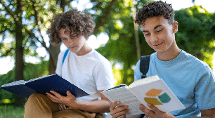 Leitura na adolescência: 4 dicas para despertar o interesse pelos livros