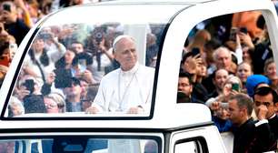 VÍDEO: Peru apresenta 'papa-cóptero' que transportará Leão XIV durante visita ao país