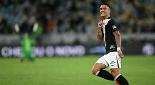 Pedro Emanuel estuda troca na defesa do Vasco contra o Corinthians