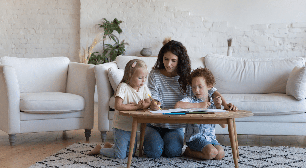 Como apoiar mães solo? Veja 7 atitudes que fazem a diferença na rotina