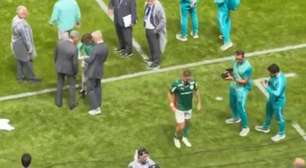 Paulinho deixa campo mancando em classificação do Palmeiras