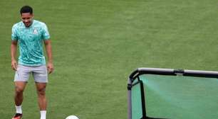 Vitor Roque avança em recuperação e vai a campo pelo Palmeiras