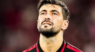 Arrascaeta aponta falha do Flamengo após queda na Libertadores