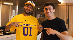 Neymar posta foto com Nikolas Ferreira e declara intenção de voto no segundo turno