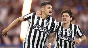 Botafogo encara Internacional em duelo decisivo para se afastar do Z-4