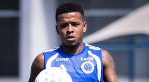 Arroyo preocupa Cruzeiro e deixa partida contra o Remo antes do intervalo