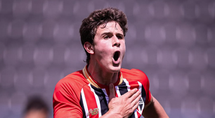 Conheça João Costa, nova joia das categorias de base do São Paulo