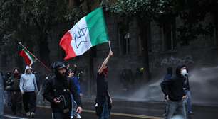 Manifestantes e polícia entram em choque em diversas cidades da Itália