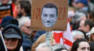 Milhares protestam contra congresso da extrema direita francesa em dia de mobilização nacional