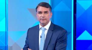 É verdade: não há registro de que Flávio Bolsonaro trabalhou com carteira assinada CLT
