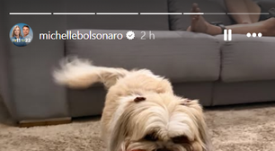 Michelle posta foto onde é possível ver Bolsonaro deitado no sofá com tornozeleira eletrônica