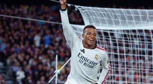 Com dois de Mbappé, Real Madrid vence Barcelona no primeiro El Clássico da temporada