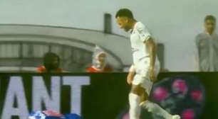Neymar dá chilique com Rodrigo Nestor e fica fora de jogo contra Palmeiras