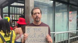 'Estou aqui pela minha mãe e por 700 mil pessoas que faleceram por Covid', diz apoiador em ato de Lula