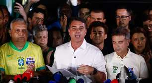 PF investiga se Flávio Bolsonaro teria deixado o Brasil rumo aos EUA, diz jornal