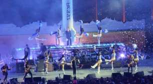 My Chemical Romance é processado por cheerleaders do Dallas Cowboys