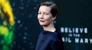 Ela chora. Ela se enfurece. Ela canta Harry Styles. Será Sandra Hüller a melhor atriz de 2026?