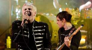 My Chemical Romance enfrenta ação judicial das líderes de torcida por figurinos de palco
