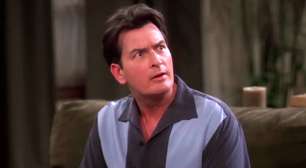 Charlie Sheen, de 61 anos, sobre sua infância: 'Não tínhamos babás, nem cuidadores, nem ninguém; se alguém ajudava, era minha tia Carmen'