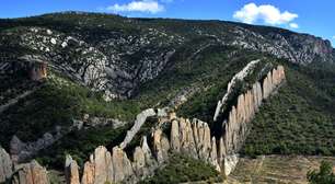 A Muralha Chinesa de Huesca tem 840 metros; há 969 anos, um senhor da guerra construiu seu castelo nela