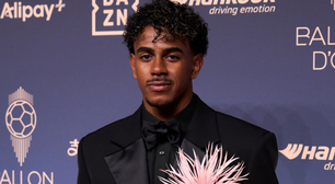 Lamine Yamal aposta em look ousado e extravagante para o Bola de Ouro