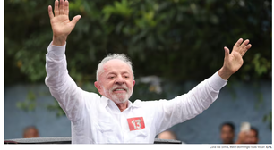 Vitória de Lula repercute pelo mundo; veja manchetes dos jornais que destacam virada inédita e freio à direita